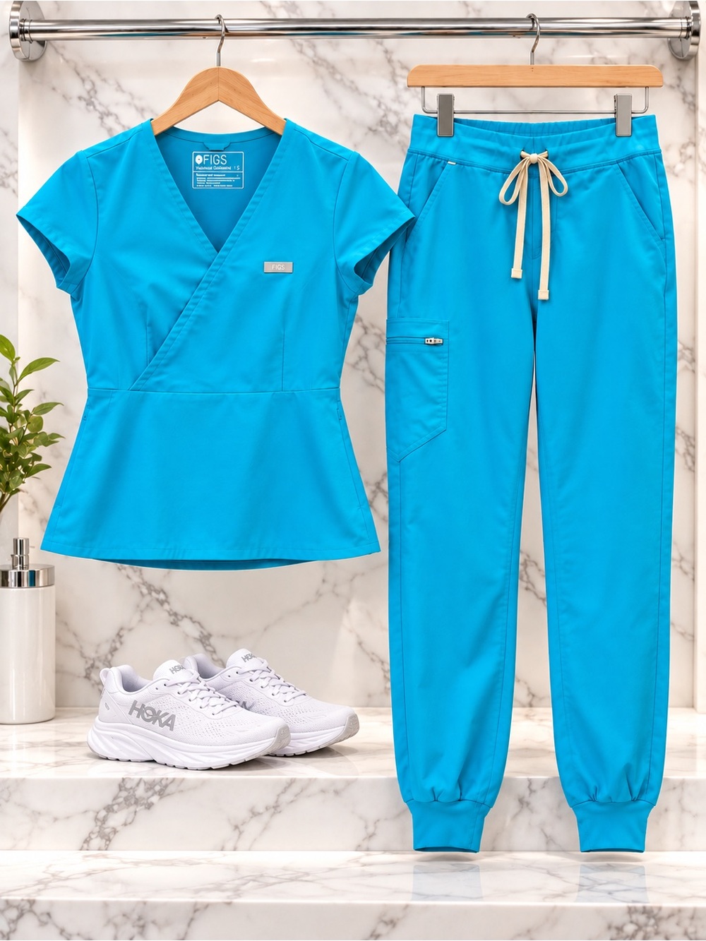 FIGS Retired Tivoli Top Zamora Jogger Scrub Set Teal Size Small EXCELLENT 🩵